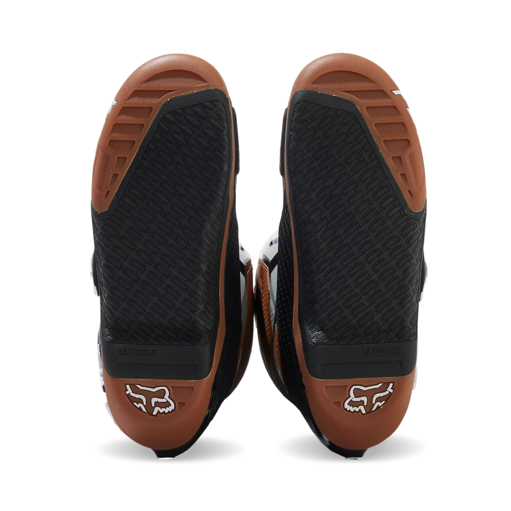 Instinct Boots